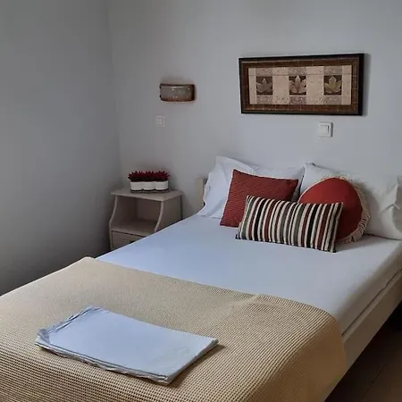 Aspartia * Naxos City